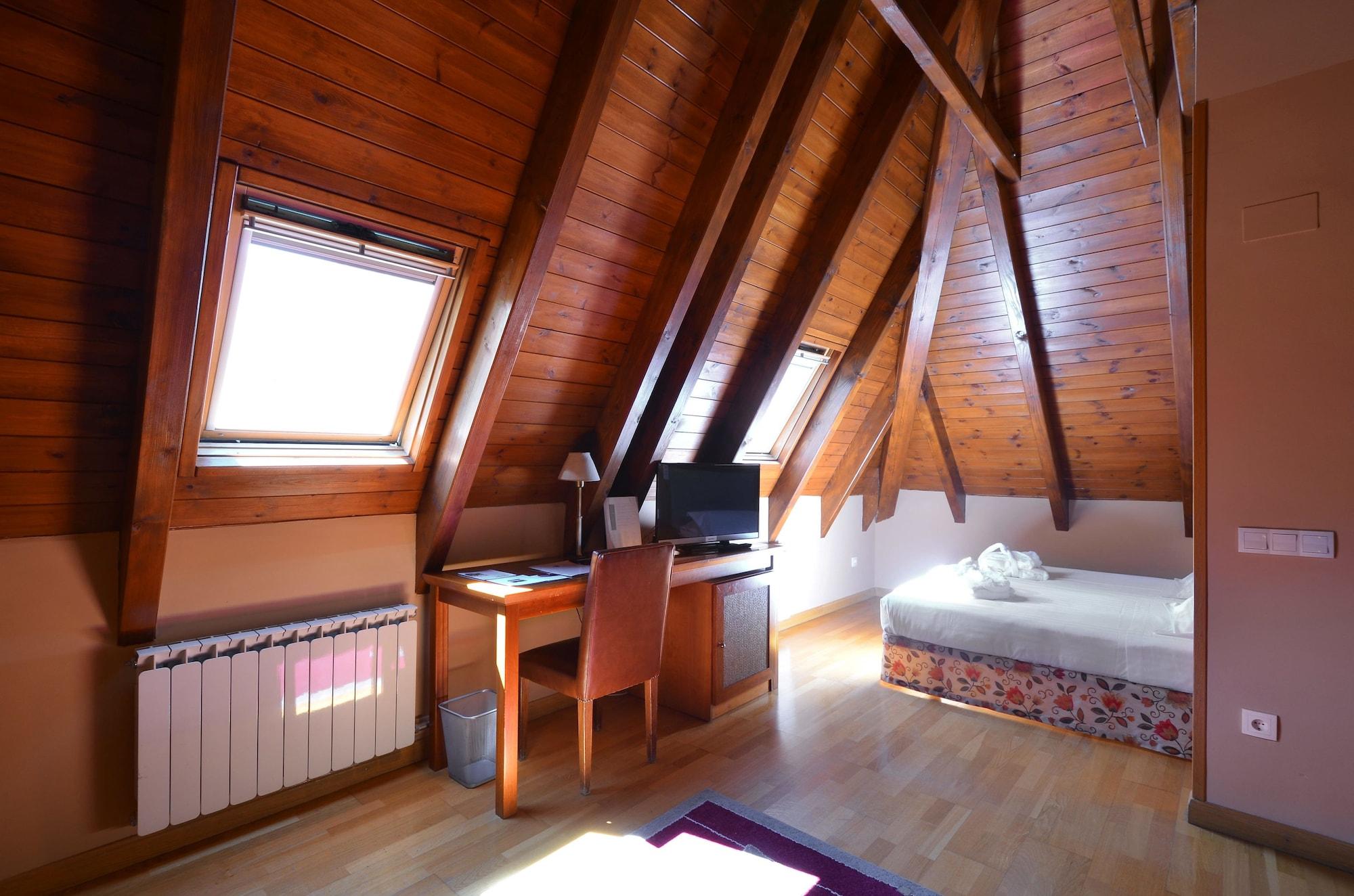 Hotel Spa Acevi Val D'Aran Веля Екстериор снимка