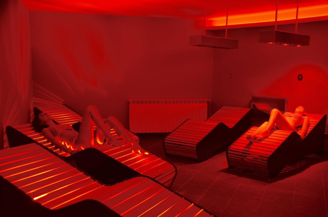 Hotel Spa Acevi Val D'Aran Веля Екстериор снимка