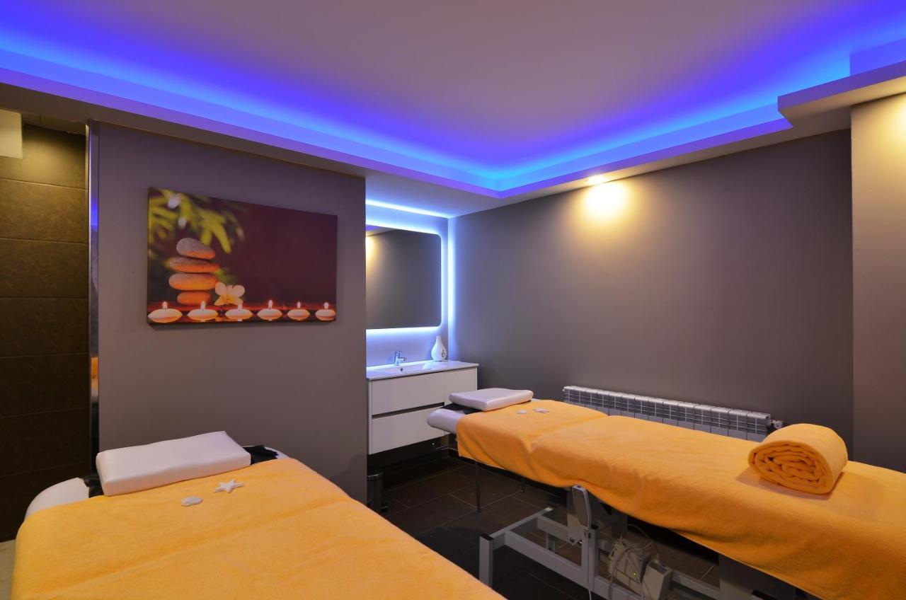 Hotel Spa Acevi Val D'Aran Веля Екстериор снимка