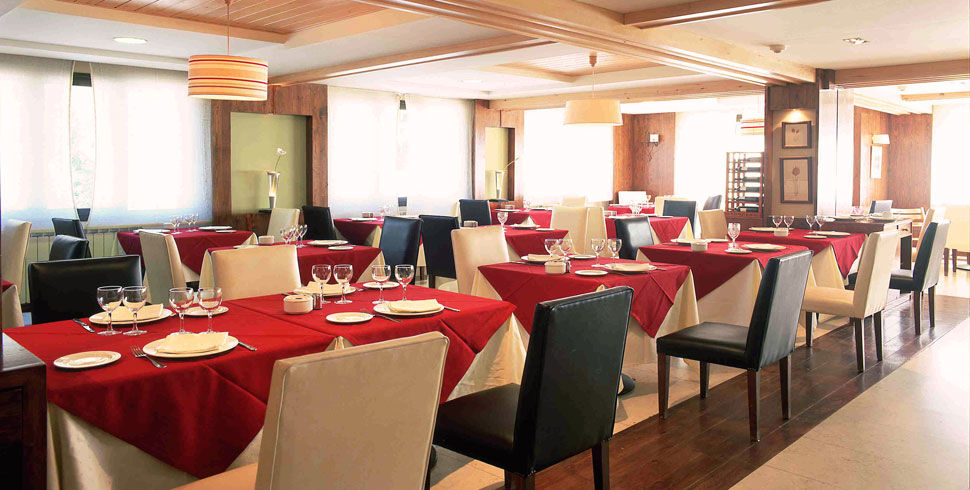 Hotel Spa Acevi Val D'Aran Веля Екстериор снимка